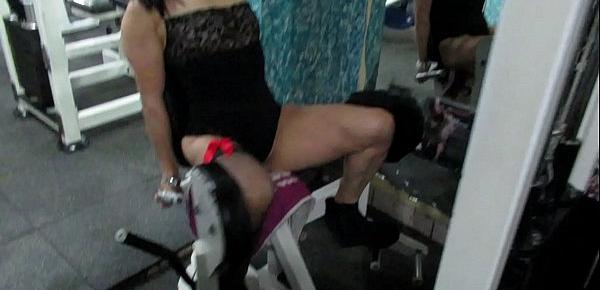  WORKOUT HOT DE LA ESCULTURAL DIOSA MILF